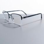 Premium metal half-rim rectangular eyewear for unisex! - Image 3