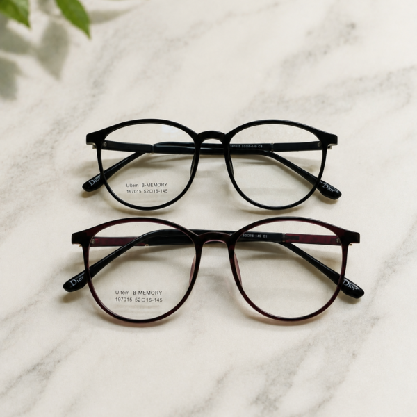Women's lightweight, flexible and stylish full-rim frame| Black | Deep Burgundy